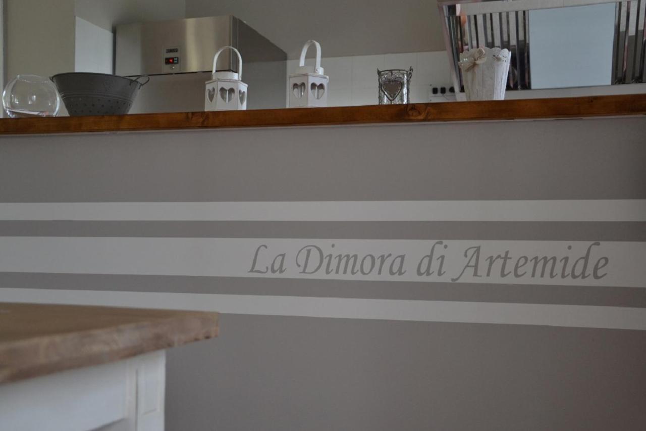 La Dimora Di Artemide Bed & Breakfast Nichelino Luaran gambar